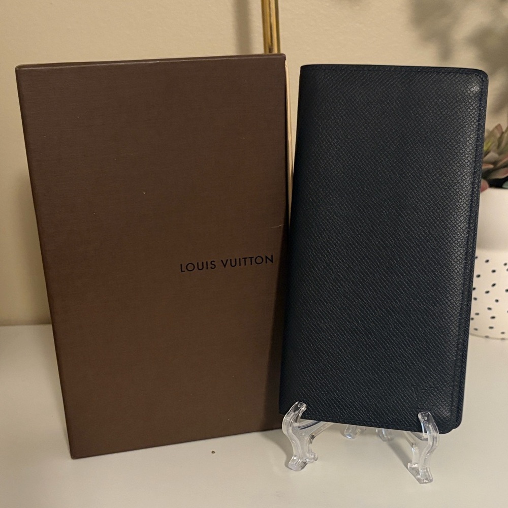 Louis Vuitton Taiga Brazza Navy Bifold Wallet with Box